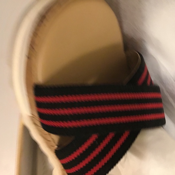 Sandals - Picture 2 of 7